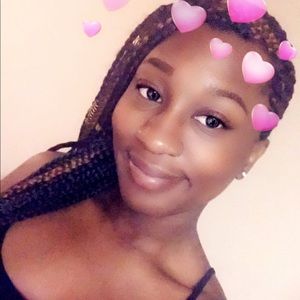 Meet your Posher, Breanna